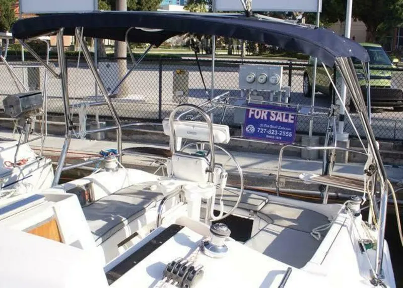 Slide: The Image of Hunter Sloop 2004 - 5133483