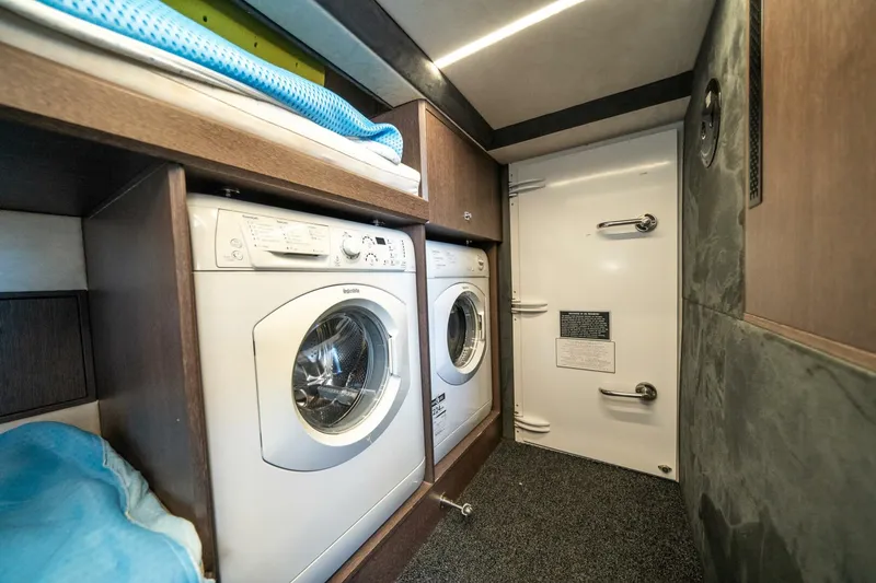 Slide: The Image of Galeon 680 Fly 2020 - 5133691