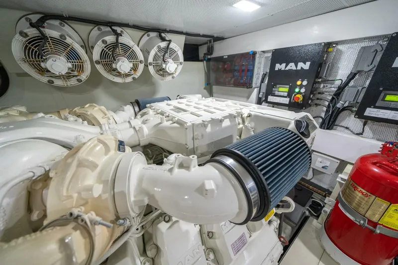 Slide: The Image of Galeon 680 Fly 2020 - 5133698