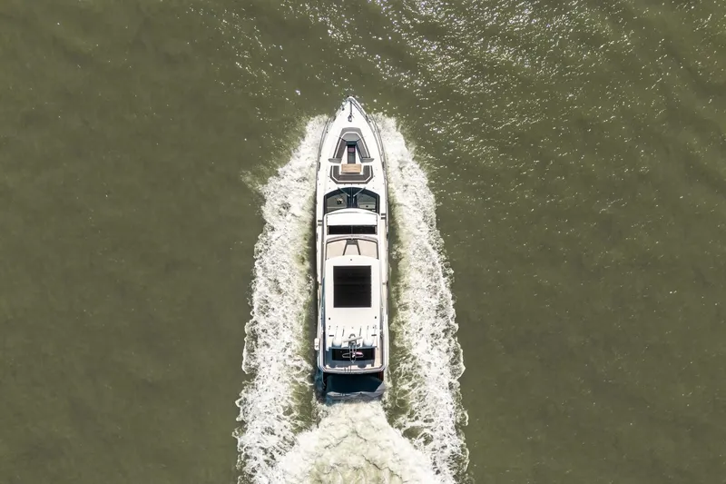 Slide: The Image of Galeon 680 Fly 2020 - 5133627