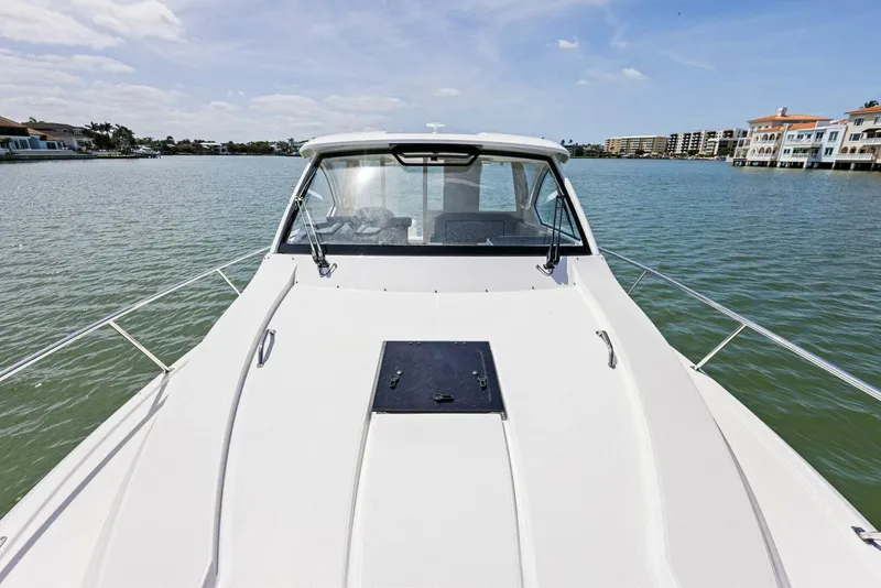 Slide: The Image of Pursuit 0S 355 2025 - 5240232