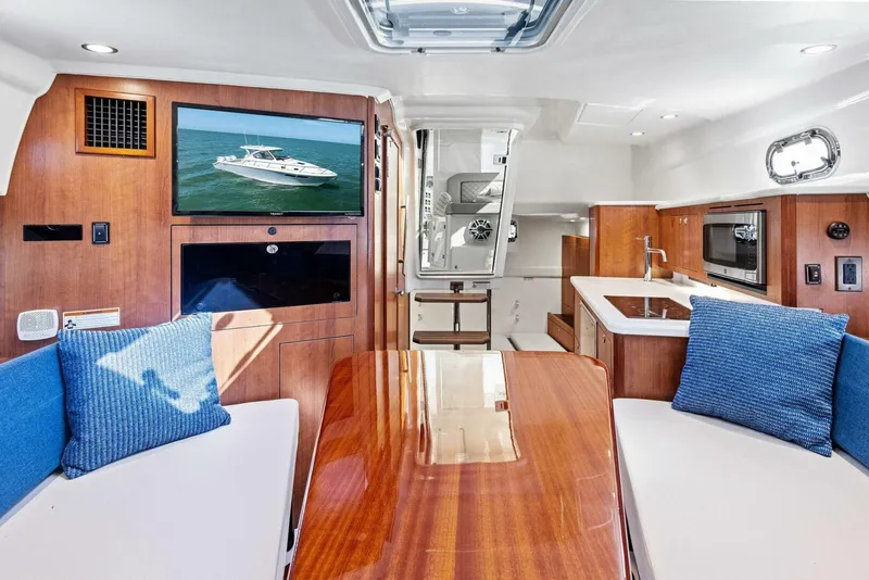 Slide: The Image of Pursuit 0S 355 2025 - 5240254