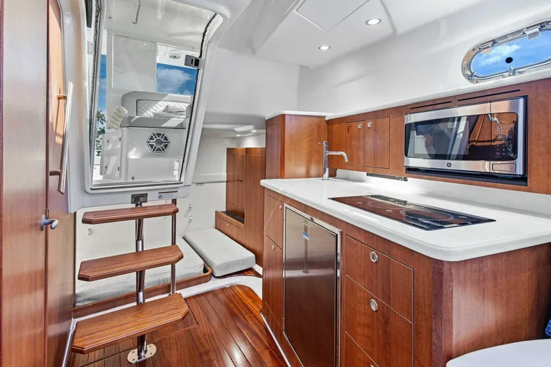 Slide: The Image of Pursuit 0S 355 2025 - 5240255