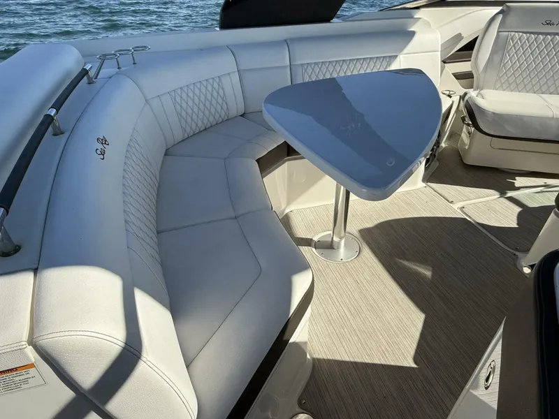 Slide: The Image of Sea Ray 310 SLX 2019 - 5134750