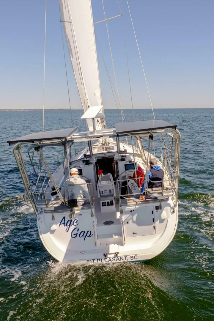 Slide: The Image of 2023 Catalina 425 - 5230279