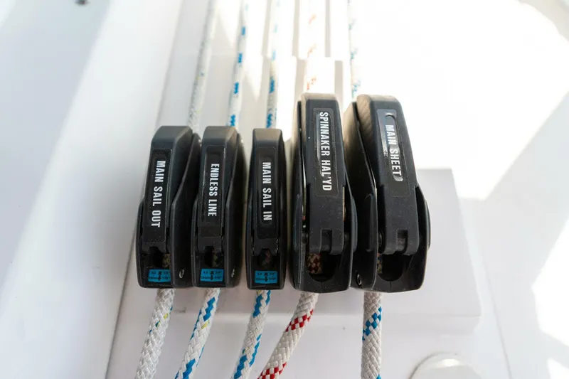 Slide: The Image of 2023 Catalina 425 - 5230351