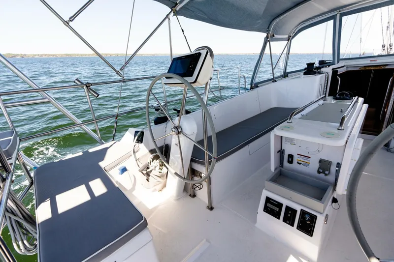 Slide: The Image of 2023 Catalina 425 - 5230363