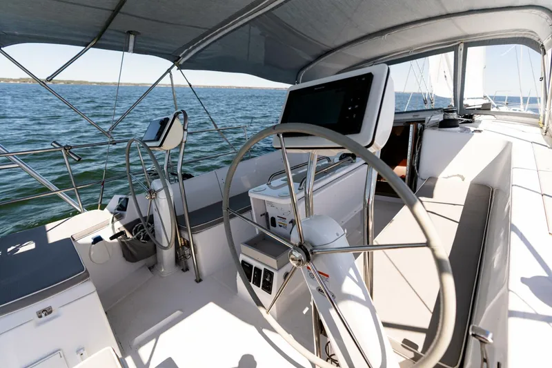 Slide: The Image of 2023 Catalina 425 - 5230365