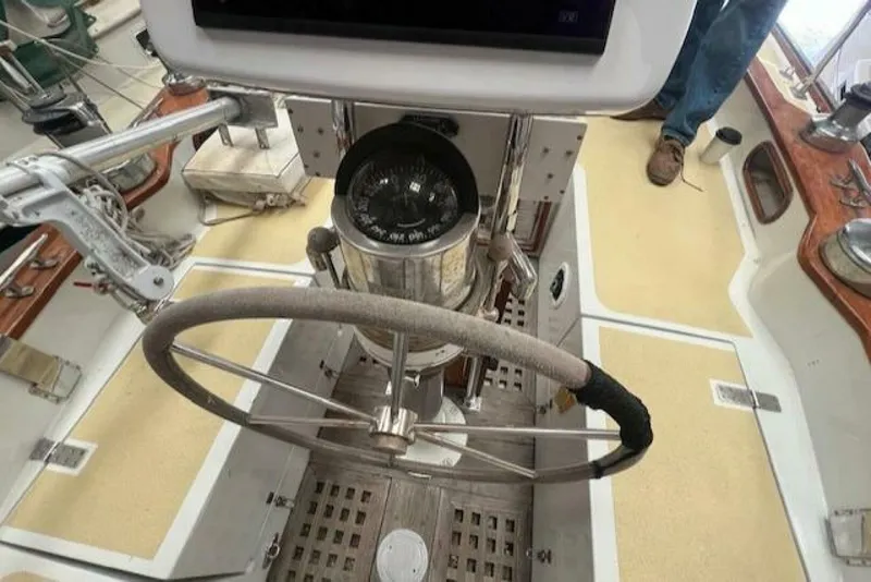 Slide: The Image of Mason 43 Cutter 1984 - 5144622