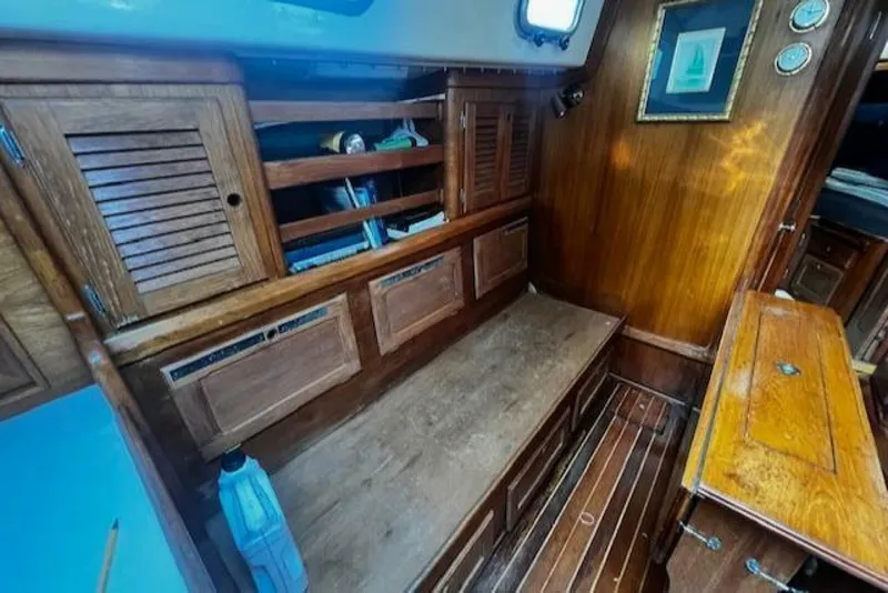 Slide: The Image of Bristol 31 1984 - 5146570