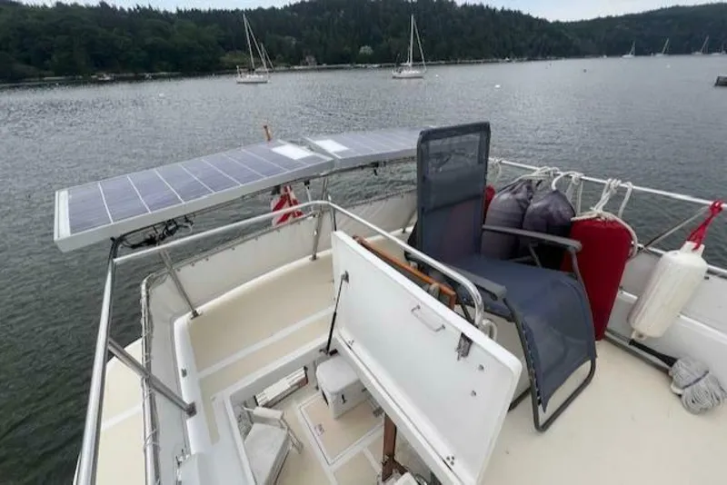 Slide: The Image of Island Gypsy Euro Sedan Trawler 2001 - 5146411