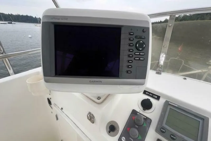 Slide: The Image of Island Gypsy Euro Sedan Trawler 2001 - 5146415