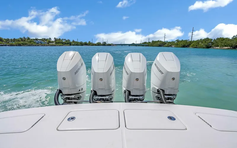 Slide: The Image of Regulator Marine 41 Center Console 2018 - 5136746