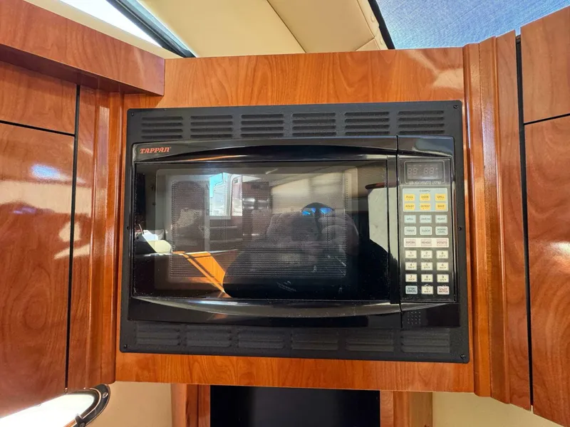 Slide: The Image of Cruisers 395 Motoryacht 2007 - 5136977