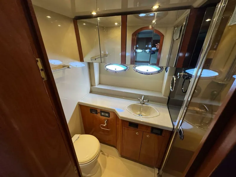 Slide: The Image of Cruisers Yachts 395 Motoryacht 2007 - 5136984