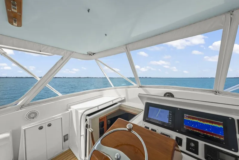 Slide: The Image of 2006 Buddy Davis 48 Express PALE HORSE - 5289841