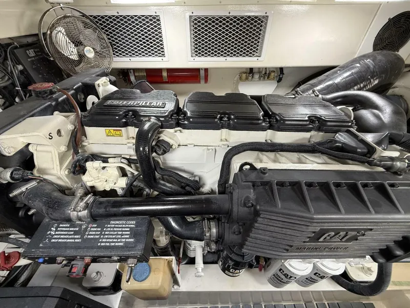 Slide: The Image of 2006 Buddy Davis 48 Express PALE HORSE - 5289896