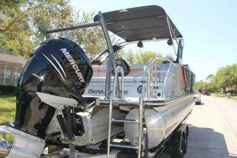 Slide: The Image of Berkshire 25 Sport CL 2021 - 7511140