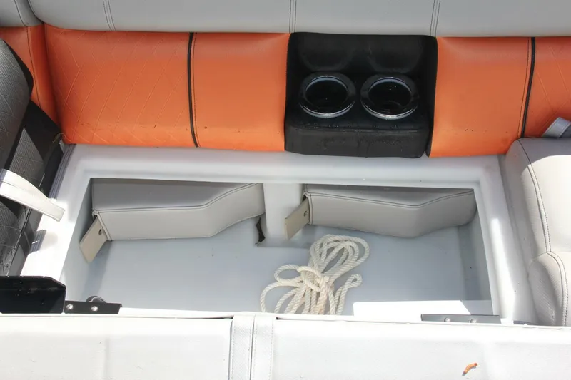 Slide: The Image of Berkshire 25 Sport CL 2021 - 5153062