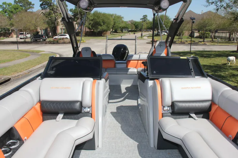 Slide: The Image of Berkshire 25 Sport CL 2021 - 5153068