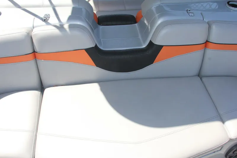 Slide: The Image of Berkshire 25 Sport CL 2021 - 5153085