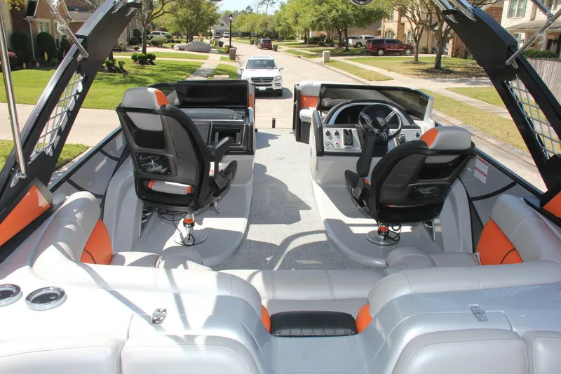 Slide: The Image of Berkshire 25 Sport CL 2021 - 5153087