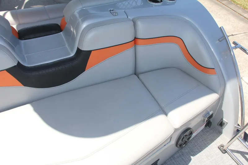 Slide: The Image of Berkshire 25 Sport CL 2021 - 5153088