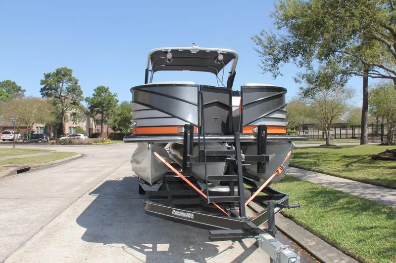 Slide: The Image of Berkshire 25 Sport CL 2021 - 5153037