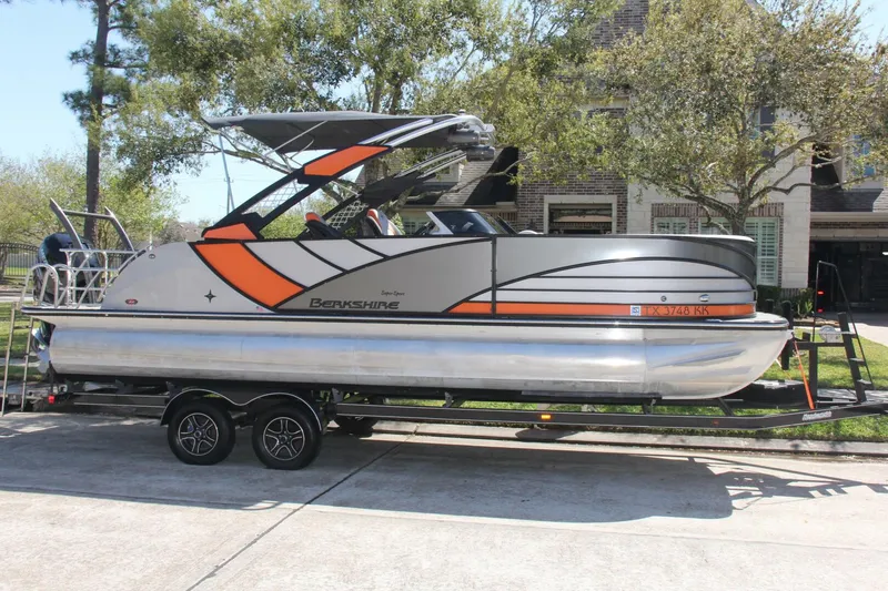 Slide: The Image of Berkshire 25 Sport CL 2021 - 5153094