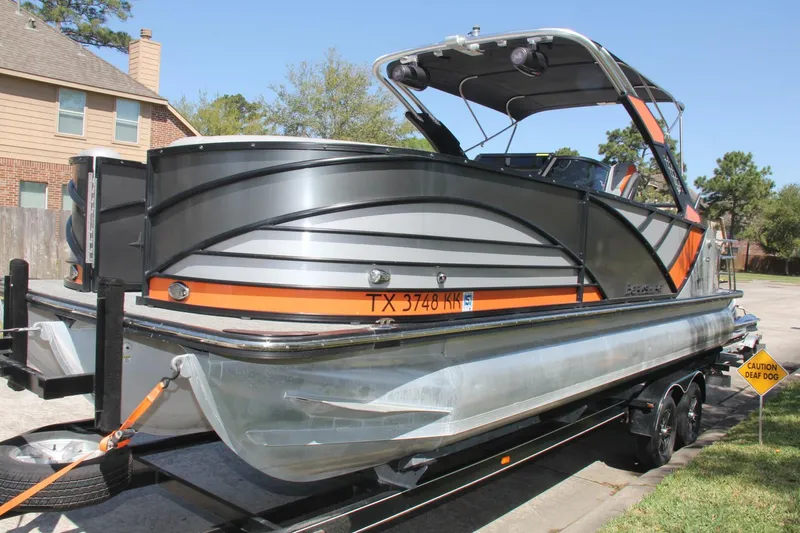 Slide: The Image of Berkshire 25 Sport CL 2021 - 5153096