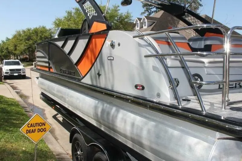 Slide: The Image of Berkshire 25 Sport CL 2021 - 7511082