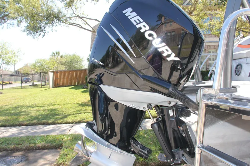 Slide: The Image of Berkshire 25 Sport CL 2021 - 5153106