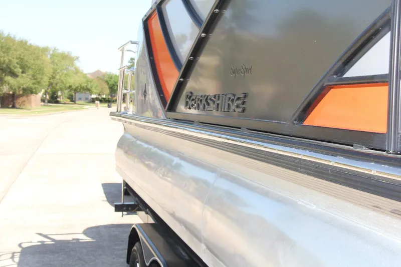 Slide: The Image of Berkshire 25 Sport CL 2021 - 5153107