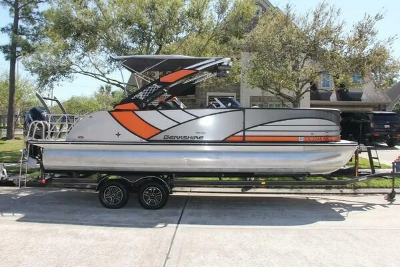 Slide: The Image of Berkshire 25 Sport CL 2021 - 7511098