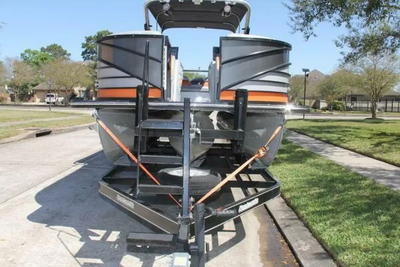 Slide: The Image of Berkshire 25 Sport CL 2021 - 7511092