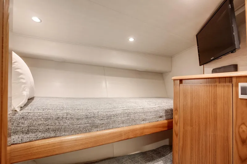 Slide: The Image of Viking 62 On the Edge III Profile Gues 2019 Viking 62 On the Edge III - 5138504