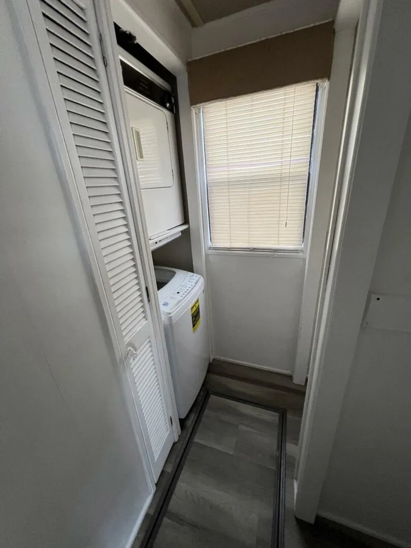 Slide: The Image of Trifecta 6514 1994 - 5280223