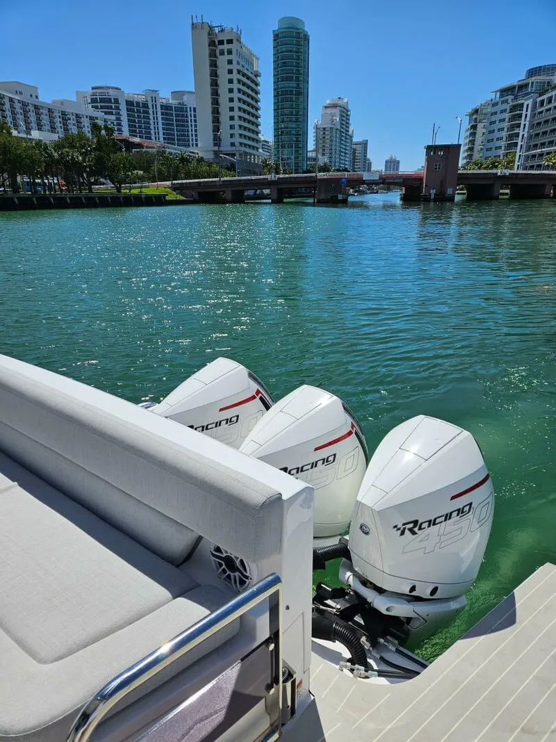 Slide: The Image of Azimut 42 Verve 2023 - 5138654