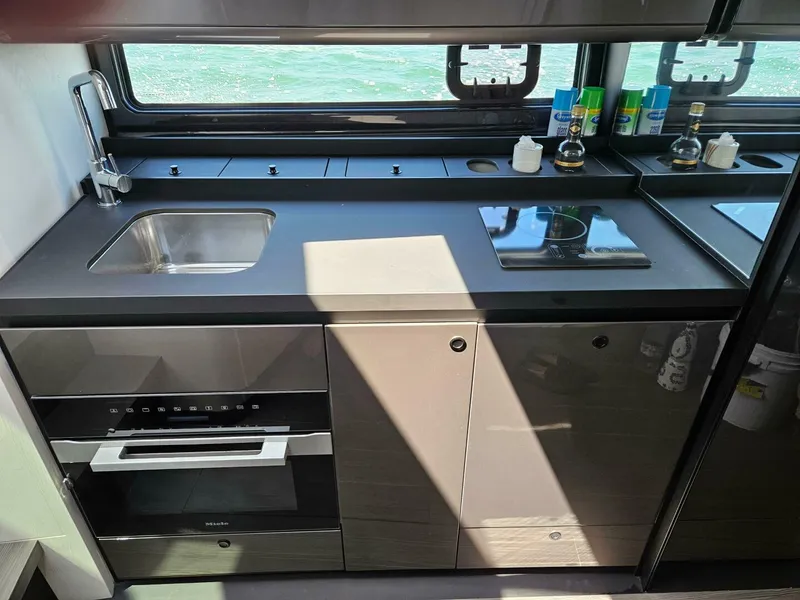 Slide: The Image of Azimut 42 Verve 2023 - 5138658