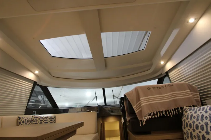 Slide: The Image of Prestige 460 S 2019 - 5139672