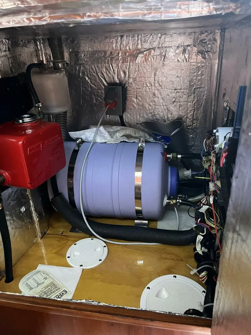 Slide: The Image of Baltic 42 1982 - 5293994