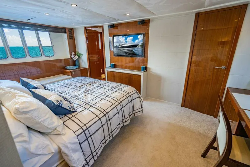 Slide: The Image of Princess V78 2010 - 5140002