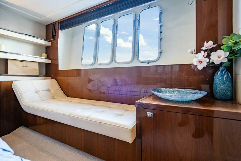 Slide: The Image of Princess V78 2010 - 5140003