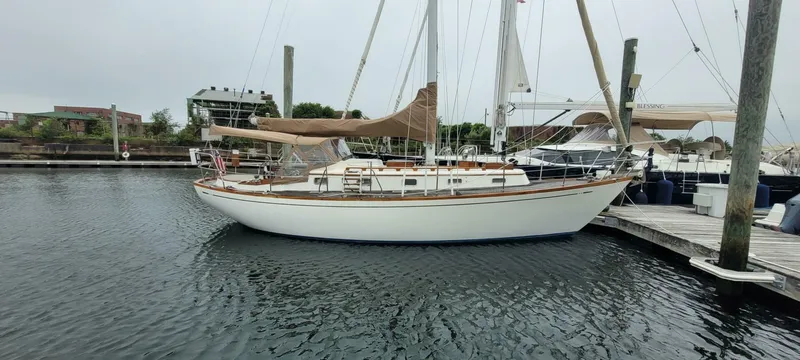 Slide: The Image of Mason 33 Sloop 1985 - 5146088