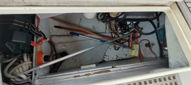 Slide: The Image of Mason 33 Sloop 1985 - 5146113