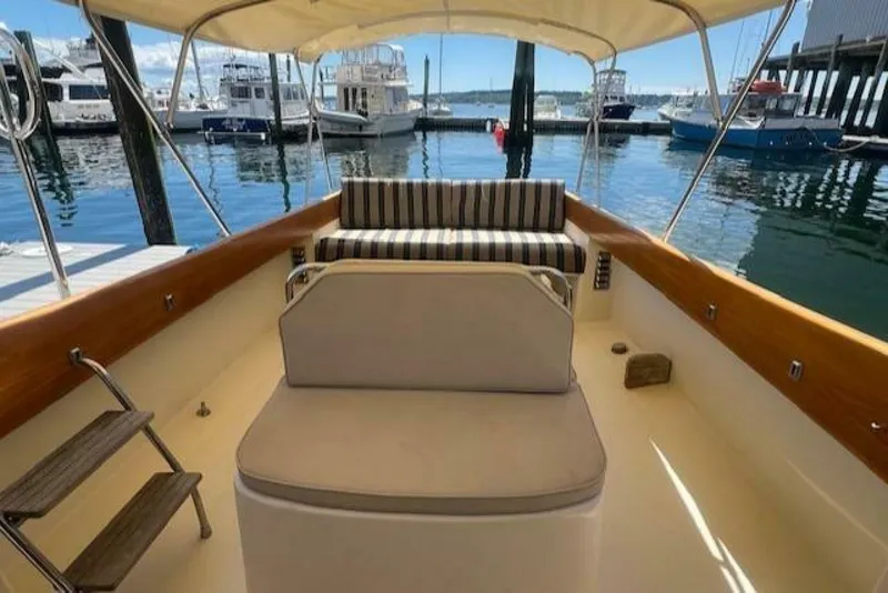 Slide: The Image of Hinckley Yachts Extended Hardtop Pilothouse 36 Picnic Boat 2003 - 5145598