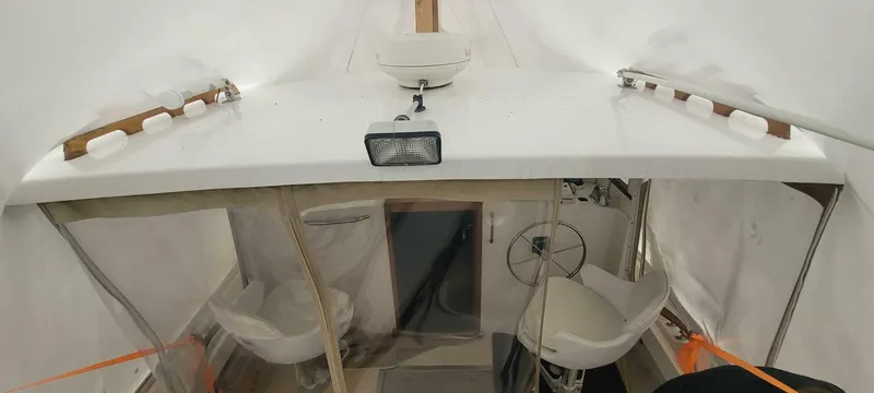 Slide: The Image of Custom Holland Hardtop Cruiser 2000 - 5146298