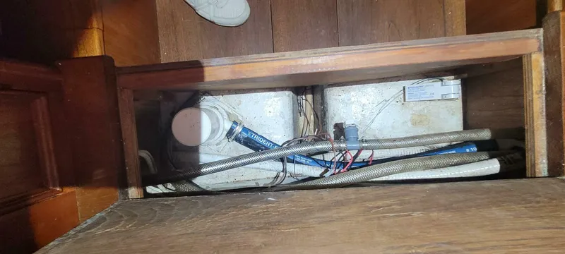 Slide: The Image of Custom Holland Hardtop Cruiser 2000 - 5146301