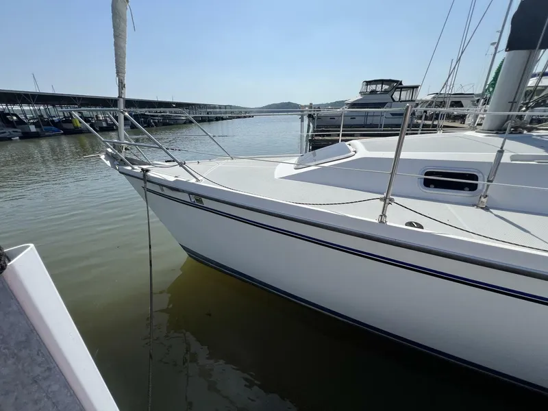 Slide: The Image of Catalina 320 1994 - 5622111