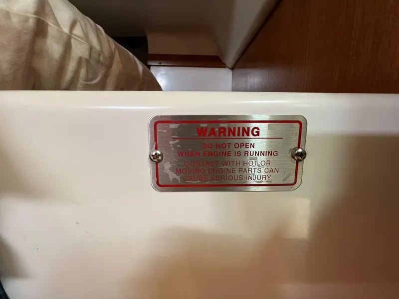 Slide: The Image of Catalina 320 1994 - 5622147